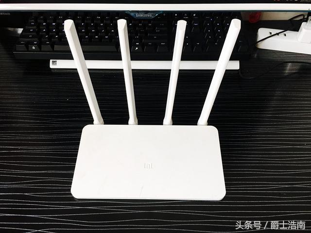 49元的小米路由器3c開箱體驗：好看就好用嗎？