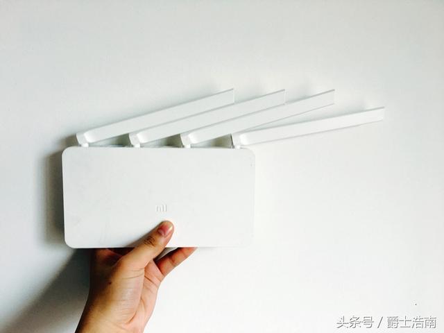 49元的小米路由器3c開箱體驗：好看就好用嗎？