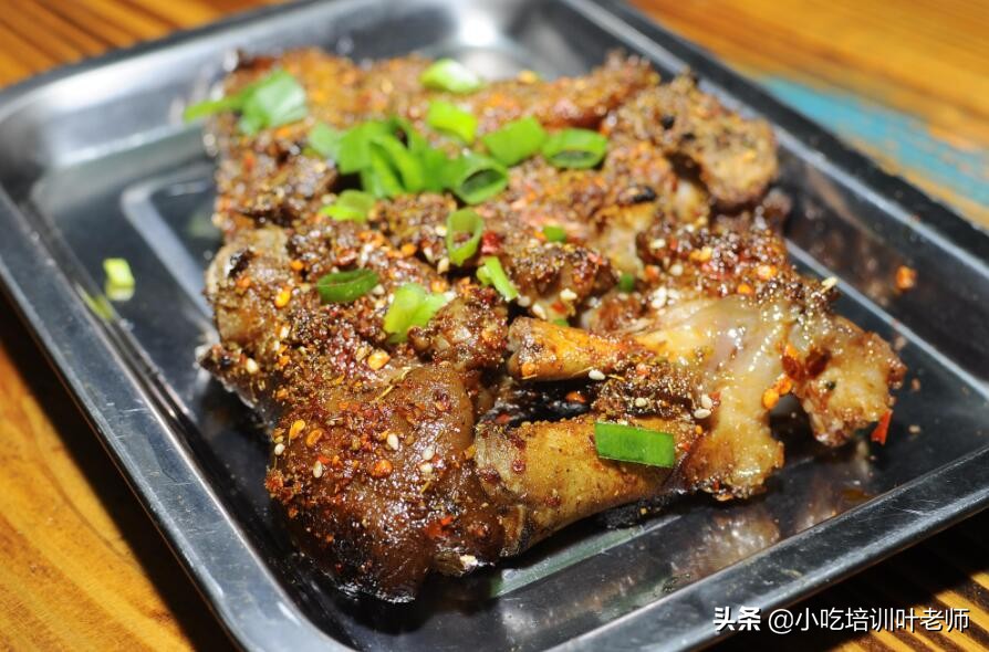 一個人擺攤賣什么？6大熱門擺攤小吃來啦，成本低利潤好，上手快