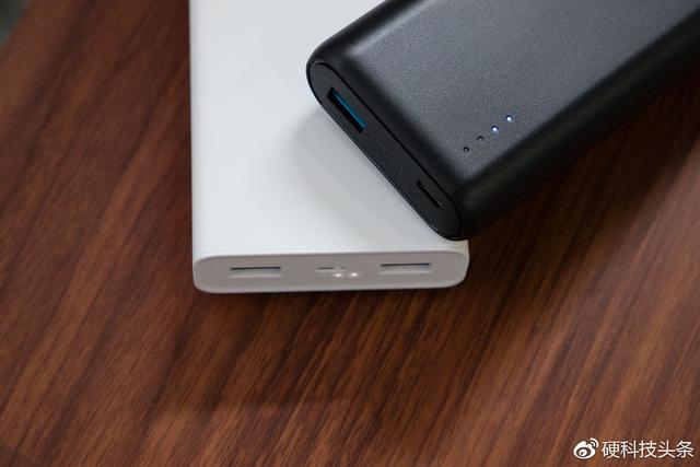小米、Anker、摩米士等9大品牌10款大容量充電寶橫評 ，誰值得買