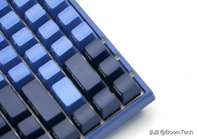 桌面上的海岸線 AKKO 3084SP海洋之星機械鍵盤開箱體驗