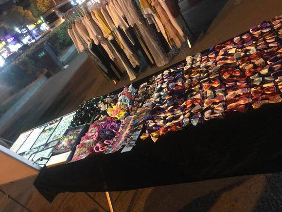 擺地攤不光需要好項目，更需要好的套路