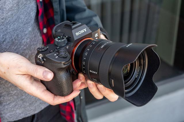 索尼24mm F1.4 GM鏡頭評測體驗：光圈大+重量輕+畫質高，沒誰了！