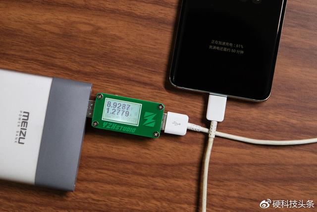 小米、Anker、摩米士等9大品牌10款大容量充電寶橫評 ，誰值得買