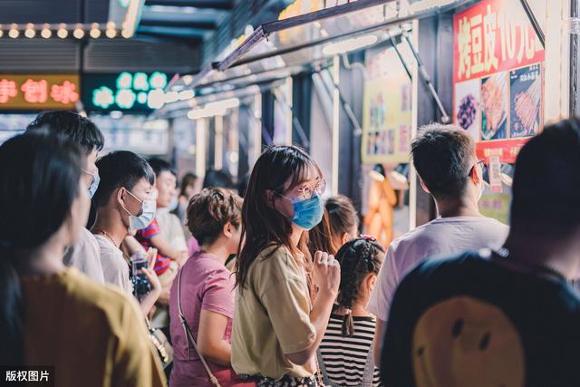 擺地攤能不能賺錢，擺地攤賣什么最賺錢，我的地攤經驗告訴你