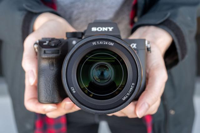 索尼24mm F1.4 GM鏡頭評測體驗：光圈大+重量輕+畫質高，沒誰了！