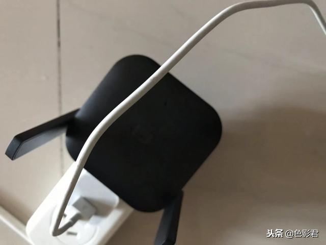 體驗小米wifi放大器 一款讓人崩潰失去理智的產品