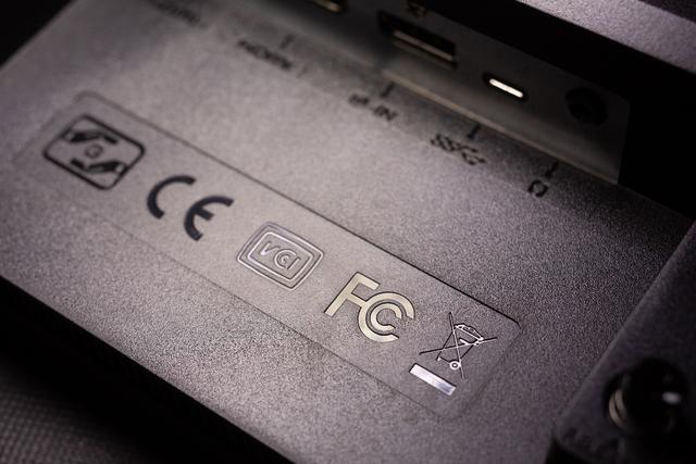 PS4 PRO的絕佳伙伴，明基EW3270U 4K 10Bit HDR顯示器評測