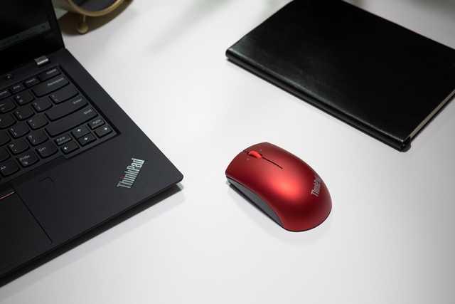 復刻的經典也有新絕活 ThinkPad小黑雙模鼠標評測