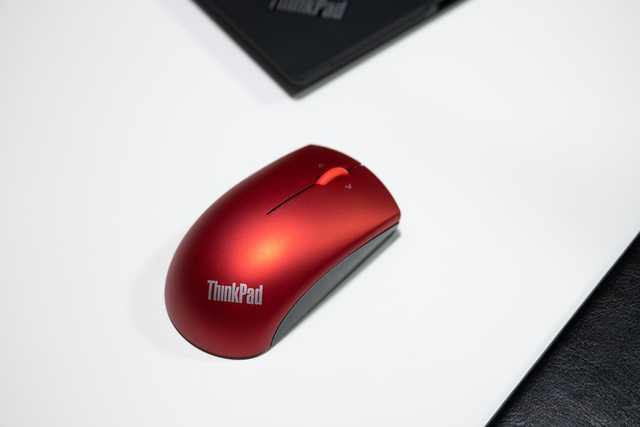 復刻的經典也有新絕活 ThinkPad小黑雙模鼠標評測