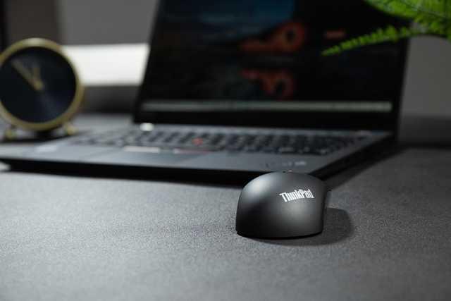 復刻的經典也有新絕活 ThinkPad小黑雙模鼠標評測