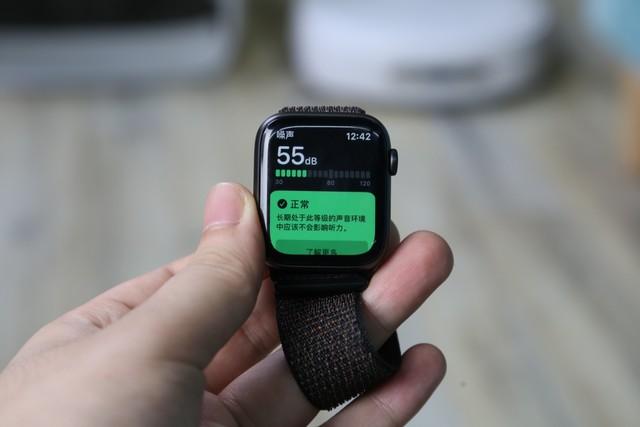 噱頭還是痛點？首款“自清潔拖布”機器人評測