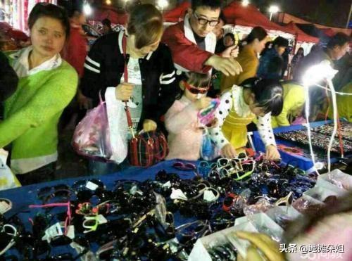 擺地攤最受女生喜愛的產品有哪些？選擇這幾種，賺錢不是難事
