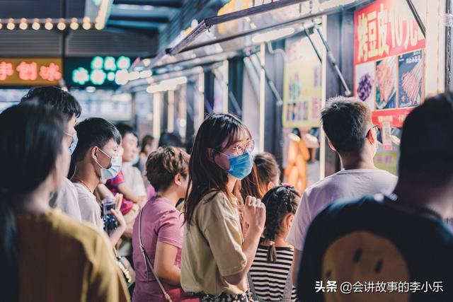 地攤經濟火了，盤點擺地攤最暢銷的十大暴利商品