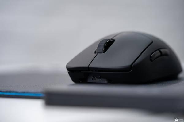 G 家真旗艦，羅技 G Pro 無線游戲鼠標上手