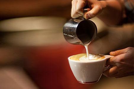 Nespresso、Tassimo、illy，膠囊咖啡機你該怎么選？