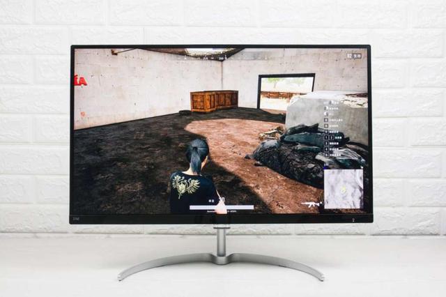 秒殺一切入門4K！超高性價比皇家飛利浦276E8VJSB評測