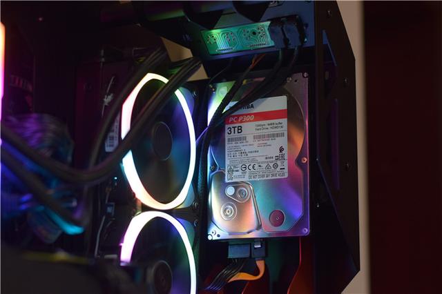 機械硬盤如何選擇，東芝P300臺式機械硬盤怎么樣？