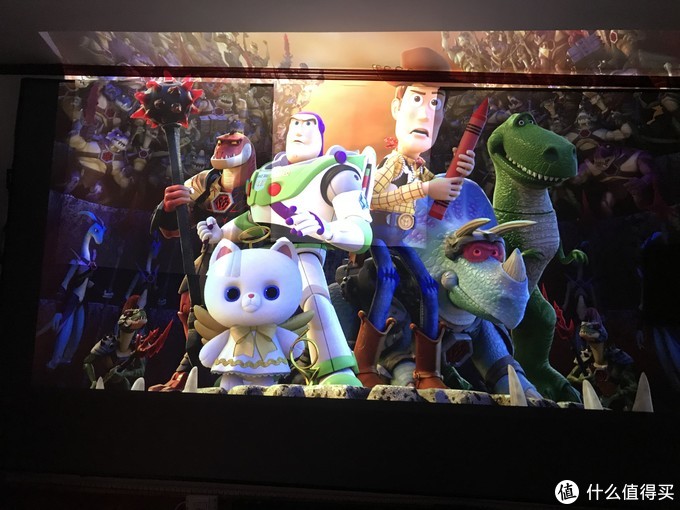 關于短焦 or 中長焦幕布的選購雜談——附不同幕布對比