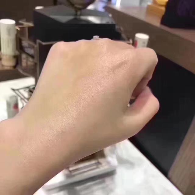 KIEHL'S科顏氏牛油果眼霜真的好用嗎——還你一雙明眸