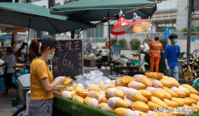 國家大力提倡地攤經濟，擺地攤賣什么最賺錢？看完心里有數了