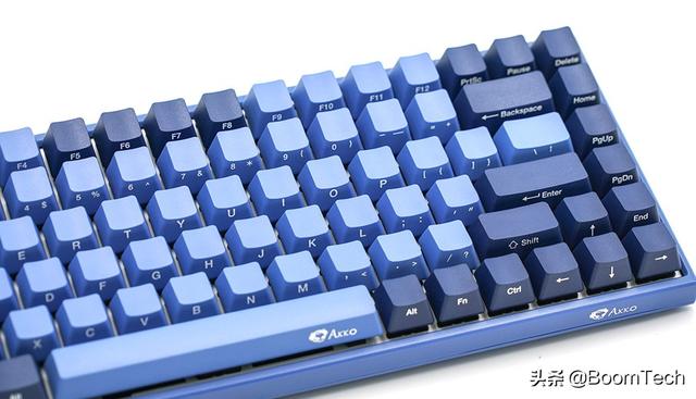桌面上的海岸線 AKKO 3084SP海洋之星機械鍵盤開箱體驗