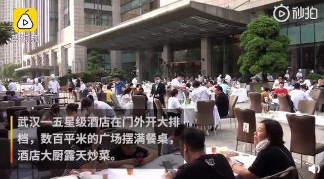 沒等到復蘇，旅游人開始擺地攤了
