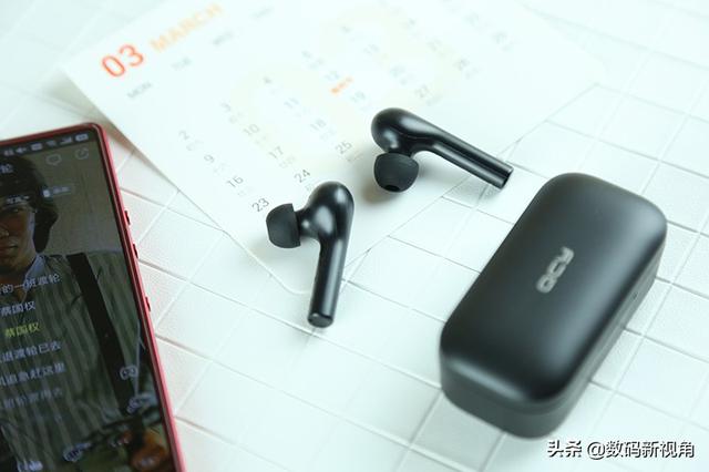 老羅帶貨系列的QCY T5S無線藍牙耳機，不賺錢，只為交個朋友
