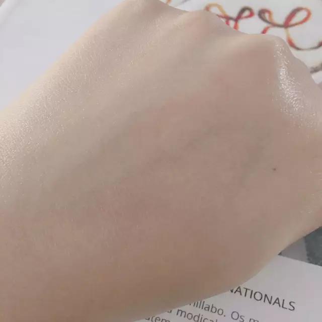 KIEHL'S科顏氏牛油果眼霜真的好用嗎——還你一雙明眸