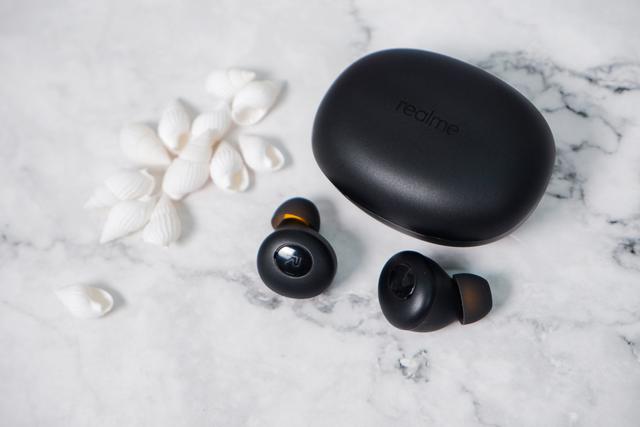 小巧輕便 realme 真我Buds Q真無線藍牙耳機評測