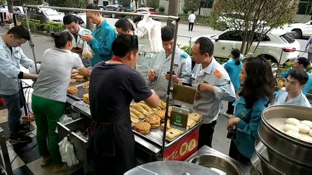 廣東東莞：“一間普通早餐店”！如何做到年賺30萬？的是什么技巧