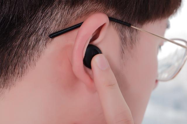 小巧輕便 realme 真我Buds Q真無線藍牙耳機評測