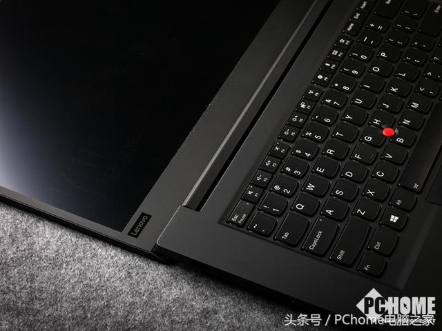 年度最佳性能級輕薄本——ThinkPad X1隱士