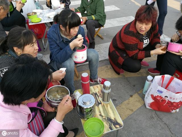 在農村辦這4個小型工廠，不愁沒銷路，干好了只賠不賺