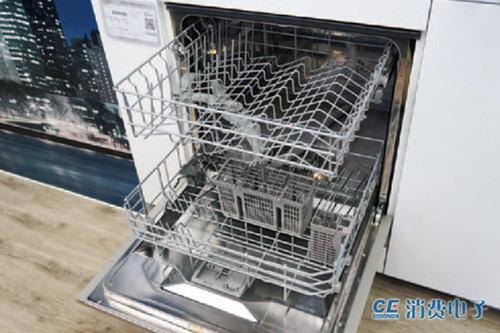 高端品牌涌現 4 款熱門嵌入式洗碗機對比體驗