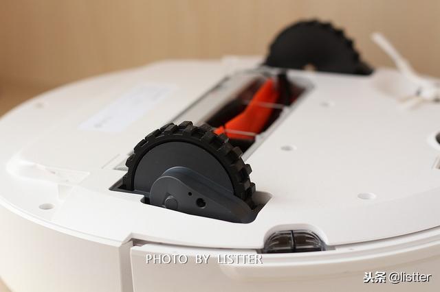 激光導航更智能，米家又出新品，石頭掃地機器人入手測評