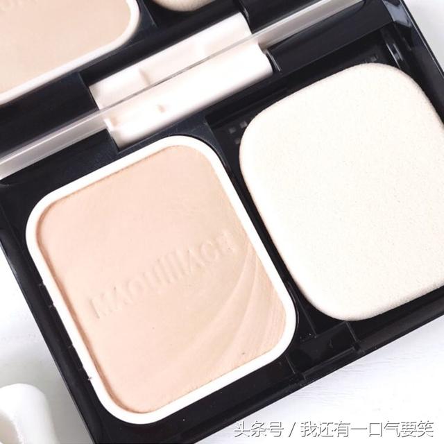 資生堂心機星魅輕羽粉餅干濕兩用，天啊嚕的好用！