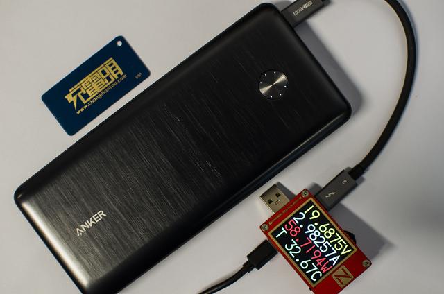 快速大容量充電堡壘:ANKER 安克26K移動電源