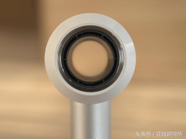戴森3000元一臺的吹風機，值不值得下手？詳細圖解，測評對比！