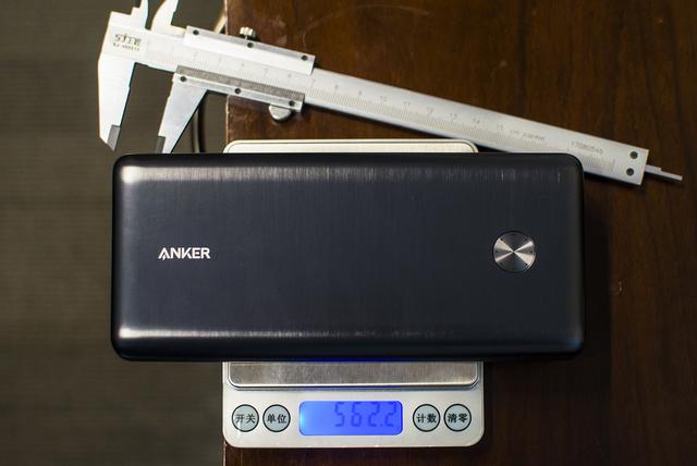 快速大容量充電堡壘:ANKER 安克26K移動電源