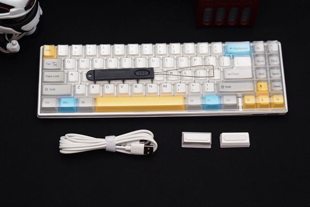 新手感、新鍵帽，GANSS ALT71D藍牙機械鍵盤開箱體驗