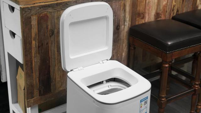 米家全自動迷你波輪洗衣機3KG新品體驗：高顏值、多用處