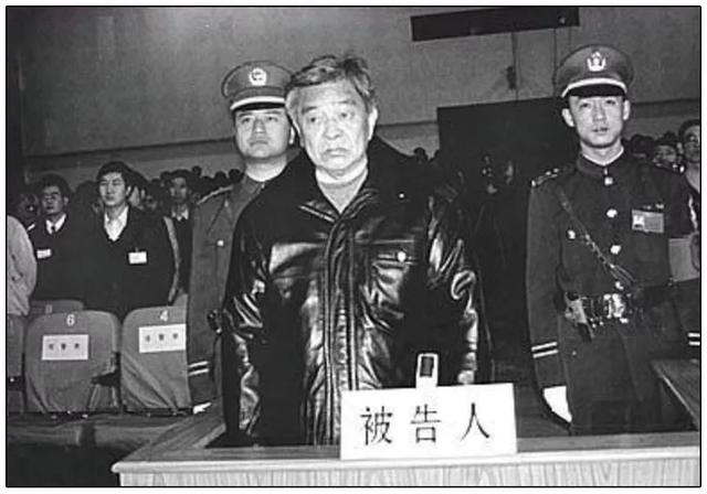 人間再無褚時??！誰成就了他，誰毀了他？