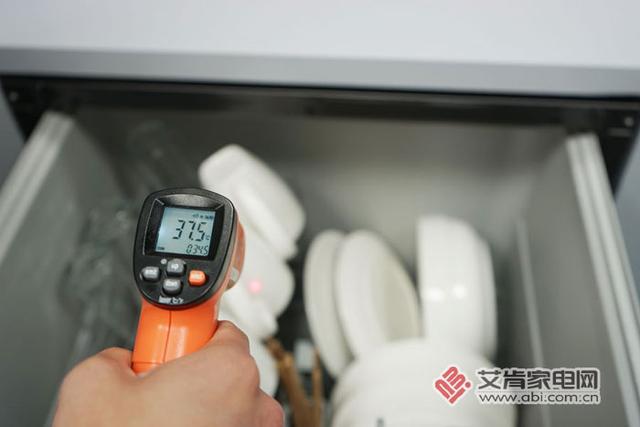 松下洗碗機評測：比手洗更干凈，用了就離不開