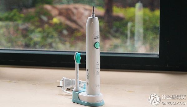口水呀止不住地流--PHILIPS 飛利浦 HX6730 電動牙刷 使用感受