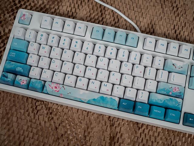 黑爵“蜻蜓點水”主題機械鍵盤評測:鍵盤也玩中國風