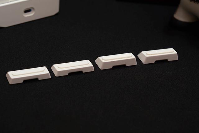 新手感、新鍵帽，GANSS ALT71D藍牙機械鍵盤開箱體驗