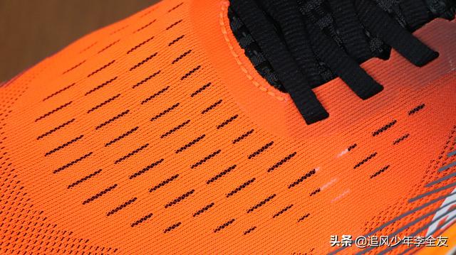 三百元內無對手，李寧赤兔跑鞋堪稱國產良心