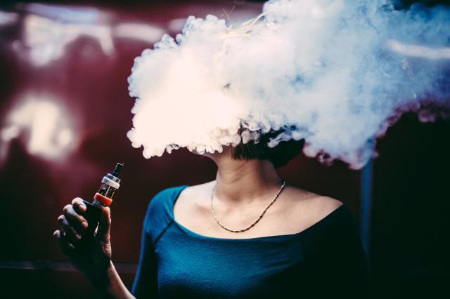 超1800家企業退圈！電子煙風口為何飛不起來了？