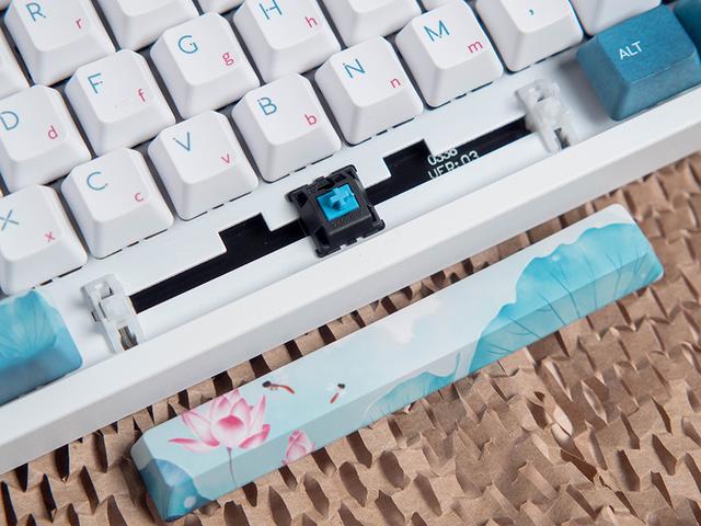 黑爵“蜻蜓點水”主題機械鍵盤評測:鍵盤也玩中國風